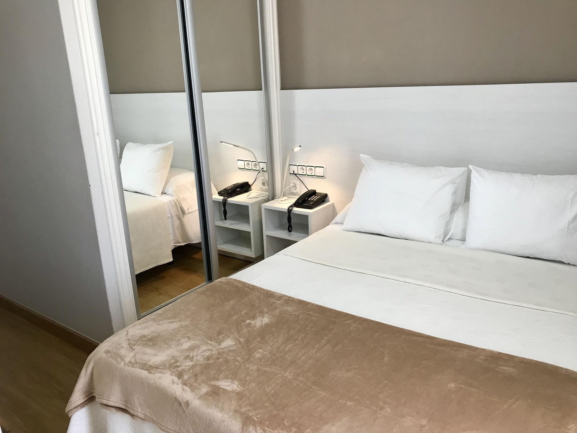 Hotel Nuevo Vichona Sanxenxo Bagian luar foto
