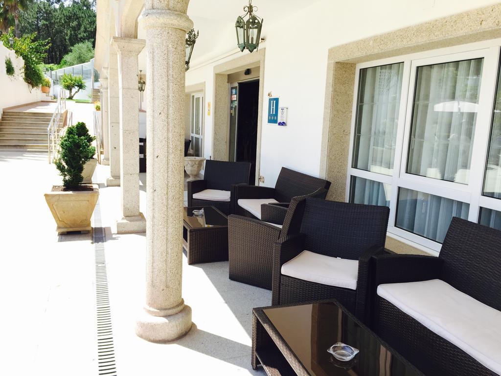 Hotel Nuevo Vichona Sanxenxo Bagian luar foto