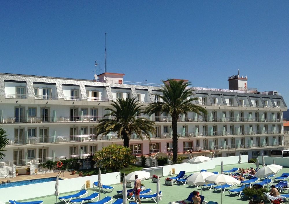 Hotel Nuevo Vichona Sanxenxo Bagian luar foto