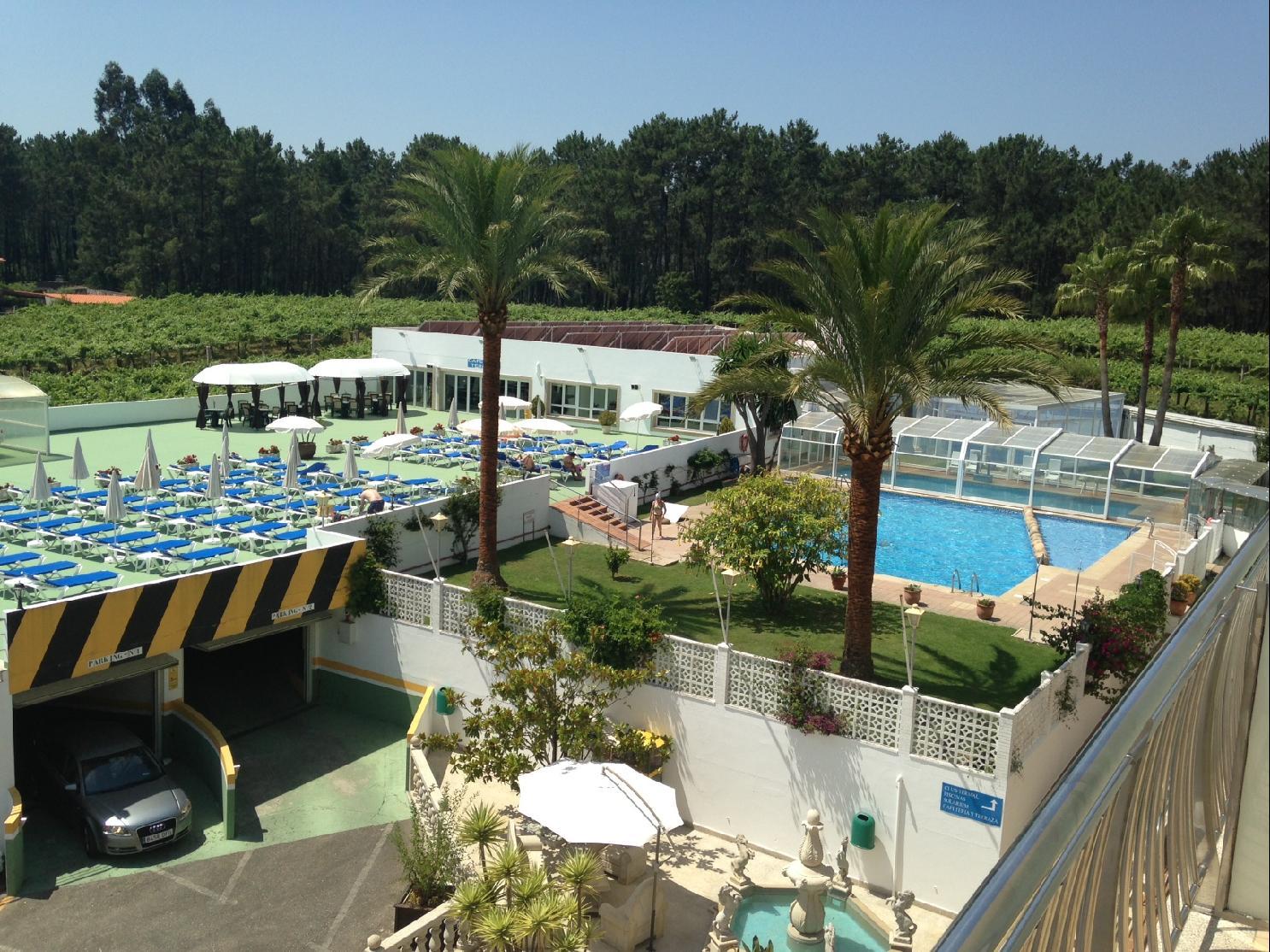 Hotel Nuevo Vichona Sanxenxo Bagian luar foto